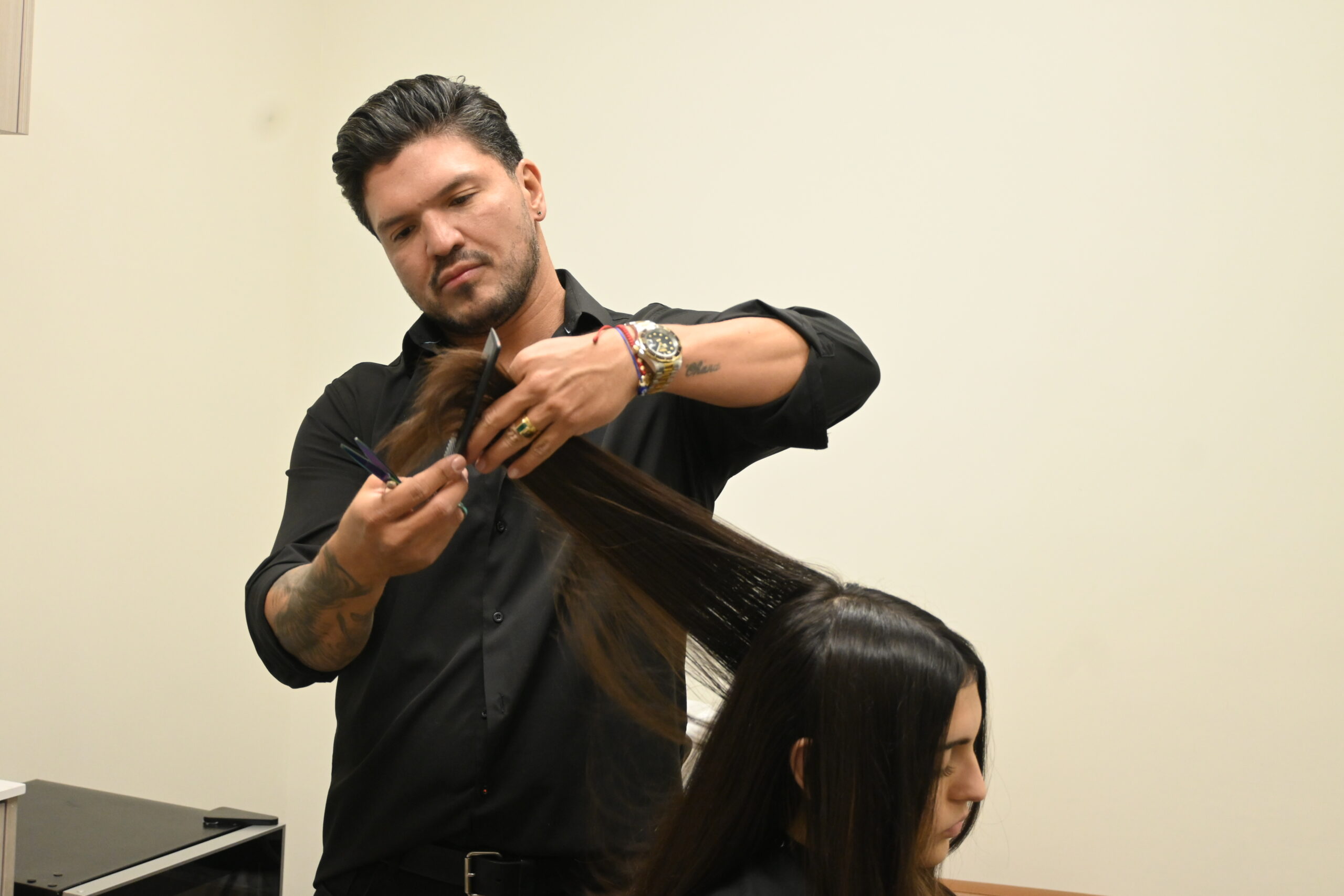 Cris Beauty Salon work